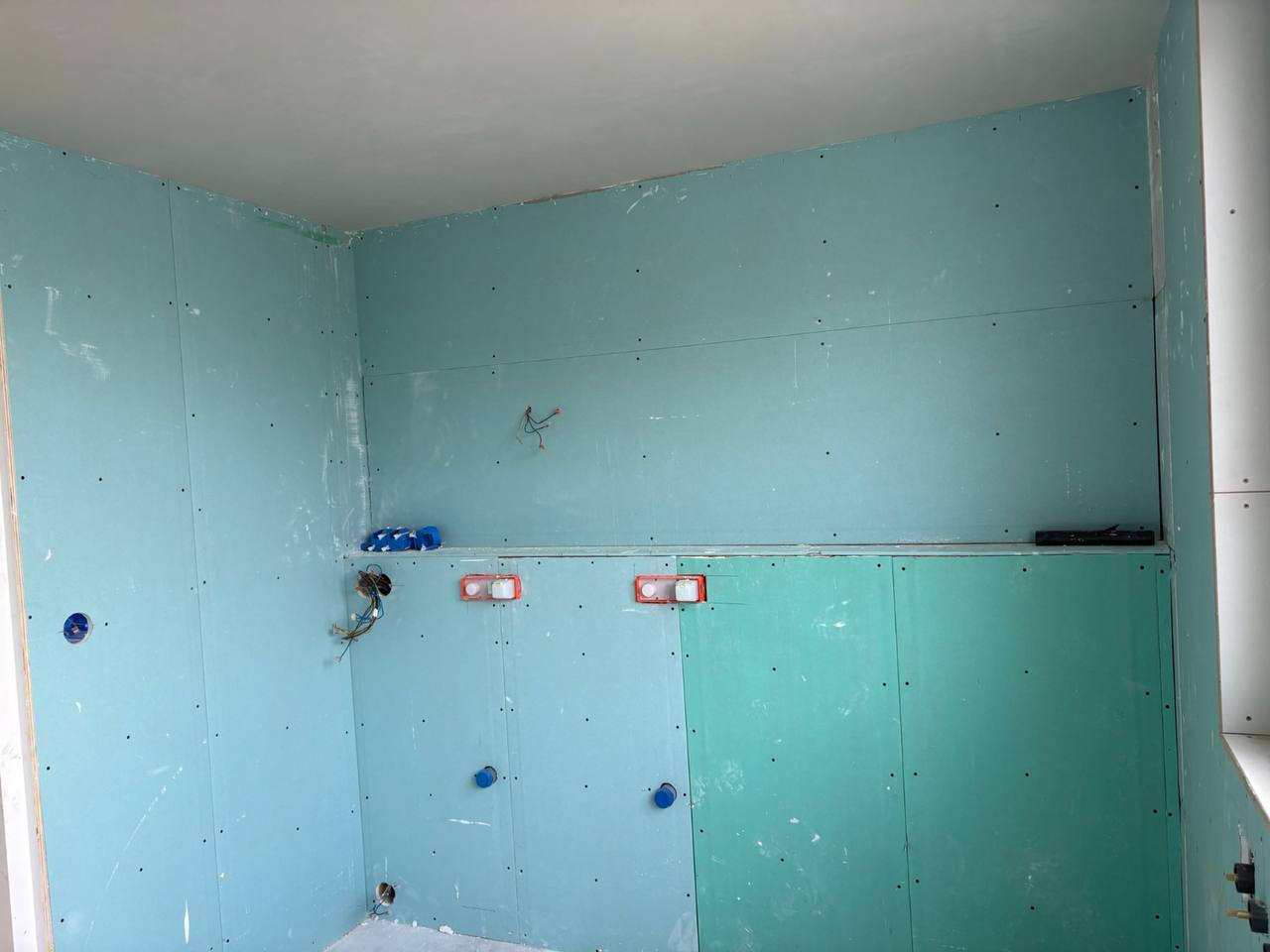 Plafond badkamer Den Burg — foto 2